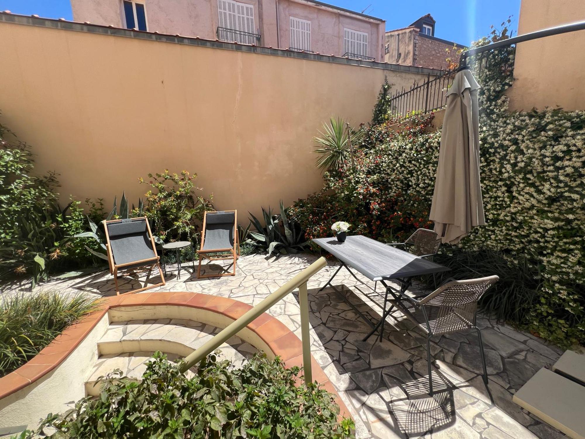 Appartement Quartier Suquet Marche Forville 4 Pers. Terrasse Cannes